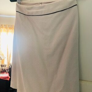 White House Black Market Beige Pencil Skirt